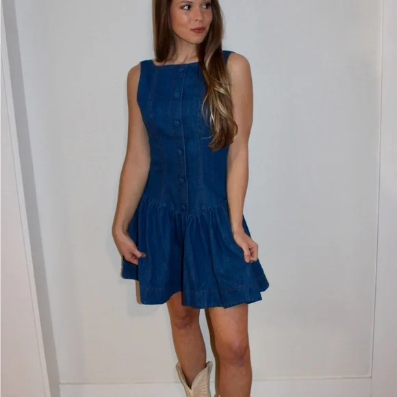 MABLE NWT Button Down Denim Dress size medium - Picture 2 of 2